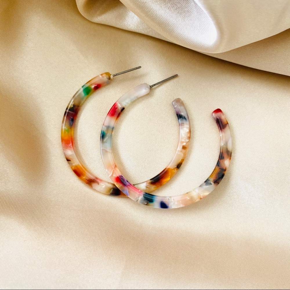 💕Last one Tortoise Shell Hoop Earrings Acrylic - Picture 3 of 7